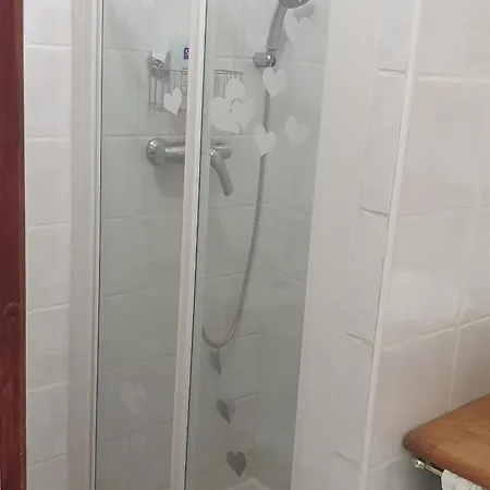 Les Vagues Bleues La Ciotat